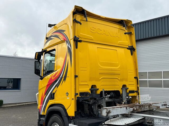 Шаси с кабина Scania R650 V8 6x2 WB 4.95mtr Retarder Full Air