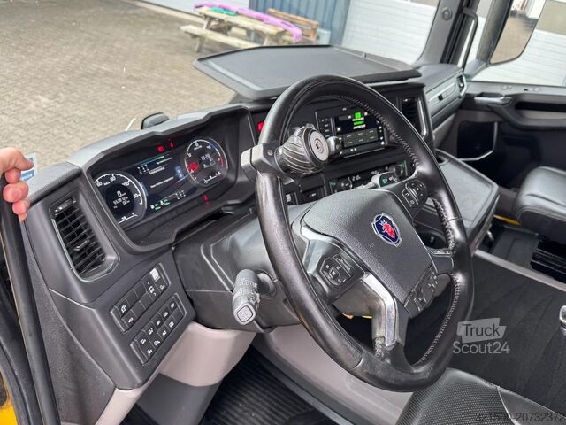 Шаси с кабина Scania R650 V8 6x2 WB 4.95mtr Retarder Full Air