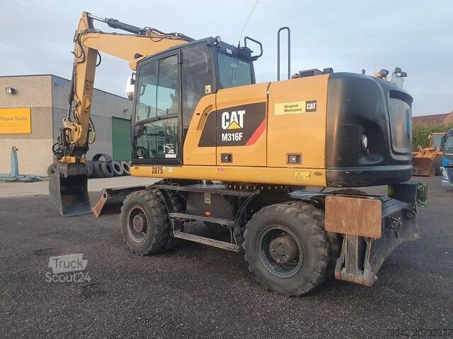 Mobiele graafmachine Caterpillar Caterpillar M316F