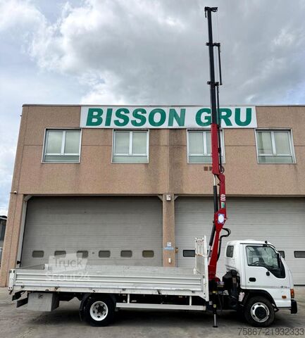 Camión de plataforma ISUZU NQR 75