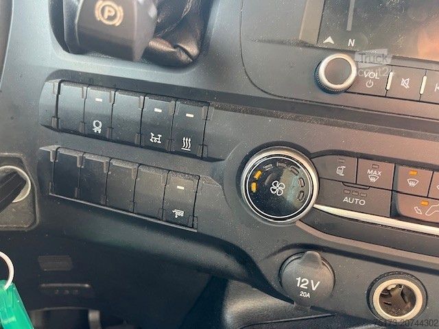 Standard dragbil FORD F-Max Sattelzugmaschine