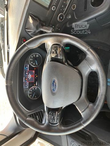 Standard dragbil FORD F-Max Sattelzugmaschine