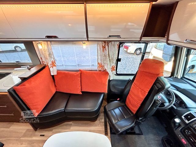 Integriertes Wohnmobil NIESMANN+BISCHOFF Arto 83 B *stützen*