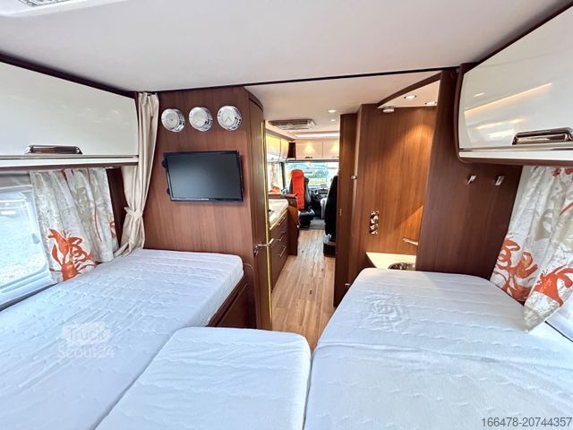 Integriertes Wohnmobil NIESMANN+BISCHOFF Arto 83 B *stützen*