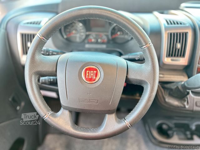 Integriertes Wohnmobil NIESMANN+BISCHOFF Arto 83 B *stützen*