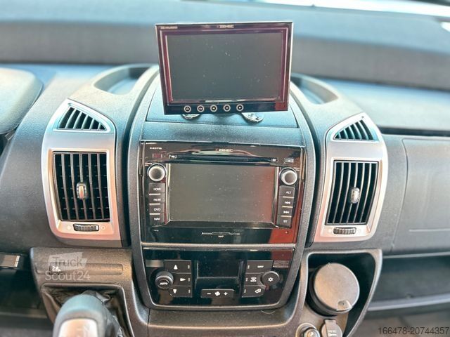 Integriertes Wohnmobil NIESMANN+BISCHOFF Arto 83 B *stützen*