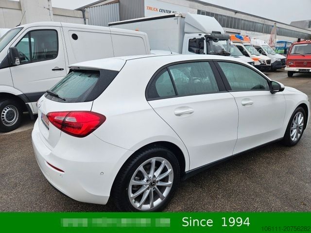 Βαν MERCEDES-BENZ A 200 Automatik Navigation Komfort-Fahrwerk