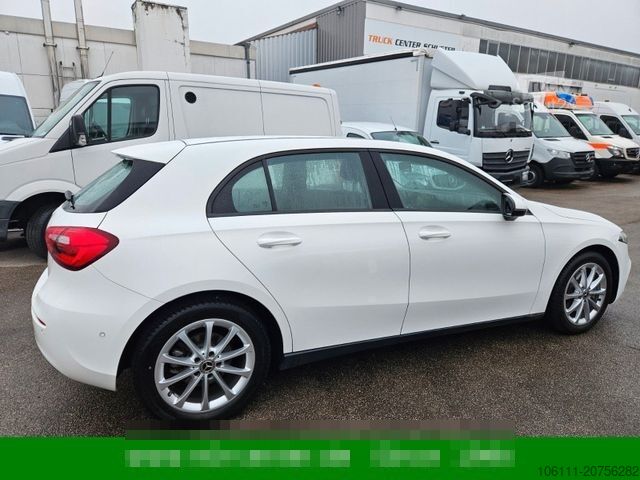 Βαν MERCEDES-BENZ A 200 Automatik Navigation Komfort-Fahrwerk