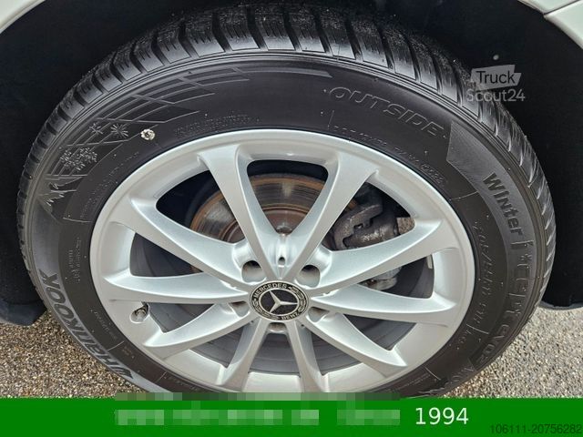 Βαν MERCEDES-BENZ A 200 Automatik Navigation Komfort-Fahrwerk