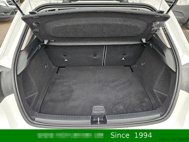 Βαν MERCEDES-BENZ A 200 Automatik Navigation Komfort-Fahrwerk