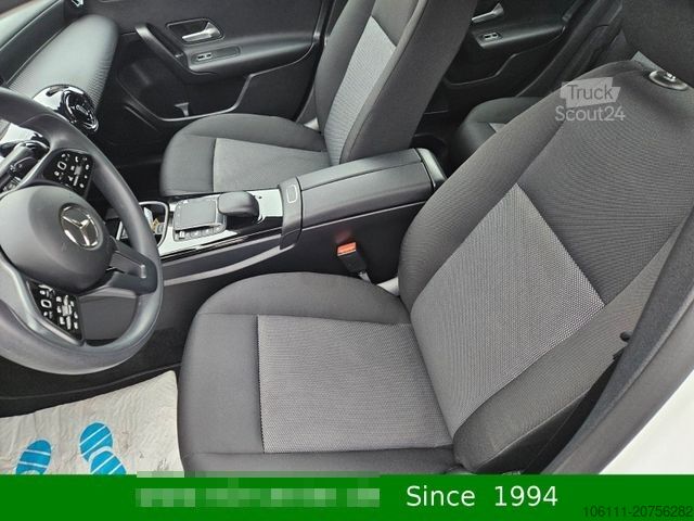 Βαν MERCEDES-BENZ A 200 Automatik Navigation Komfort-Fahrwerk
