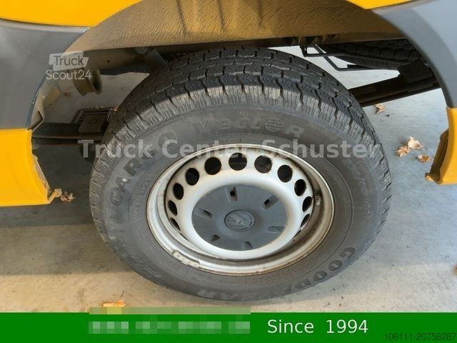 Kleinbus VOLKSWAGEN Crafter 35 KBFenster L2H1 Klima Sthzg Ahk.3,5t