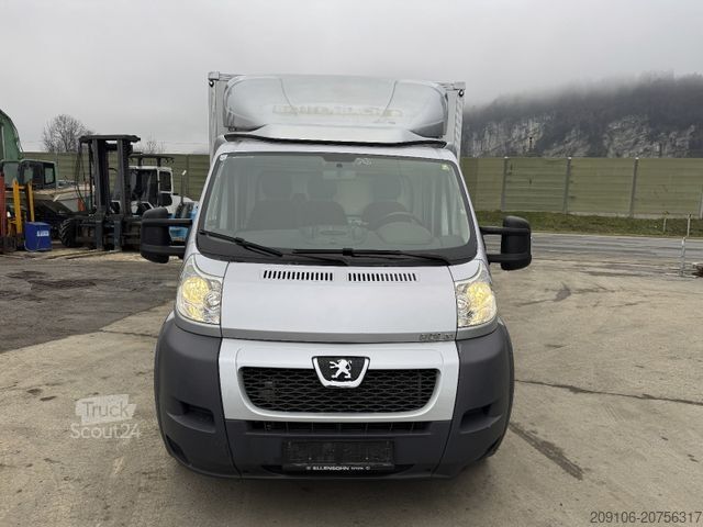 Transporter mit Koffer PEUGEOT Boxer 3.0 L Koffer LBW Klima Tempomat 59000 km
