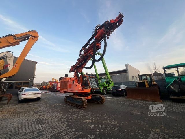 Boreplatform Tamrock TAMROCK RANGER 700-2