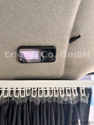 Transporter mit Pritsche & Plane RENAULT Master 2,3 dCI, Double Schlafkabine, 3,5 t