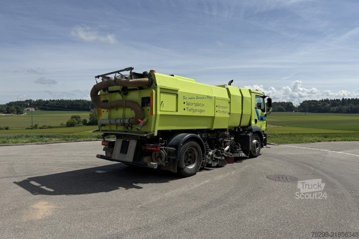 Feiebil MAN L2007 46.010 4x2 Kehrmaschine / Swiss-Vehicle