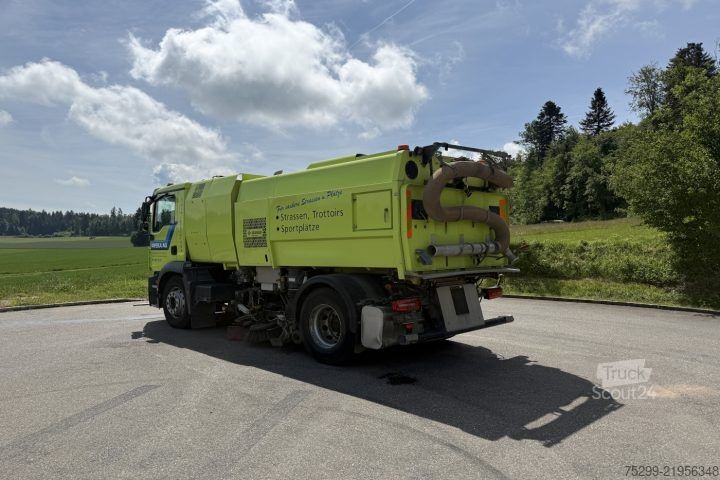 Feiebil MAN L2007 46.010 4x2 Kehrmaschine / Swiss-Vehicle