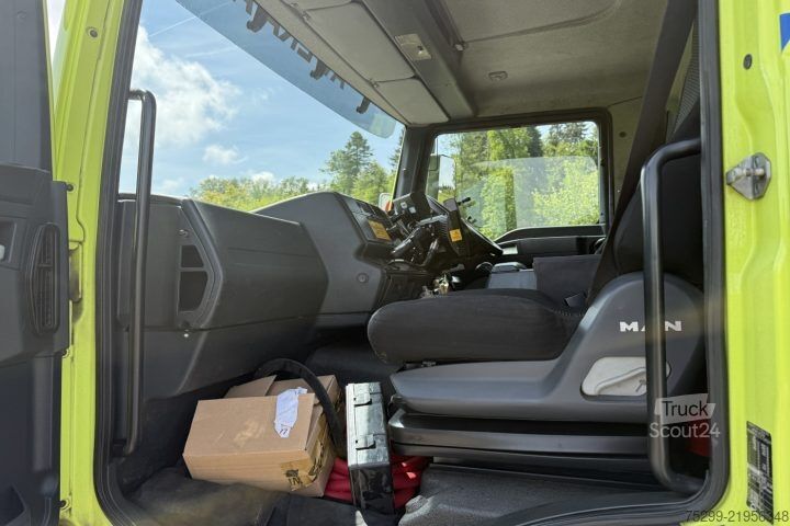 Feiebil MAN L2007 46.010 4x2 Kehrmaschine / Swiss-Vehicle