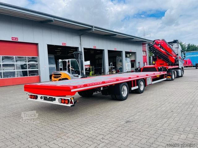 Semirimorchio con piattaforma di lavoro  Wiese Stufensattel Tieflader mit Kran Fassi F545