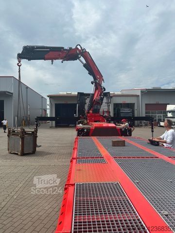 Semirimorchio con piattaforma di lavoro  Wiese Stufensattel Tieflader mit Kran Fassi F545