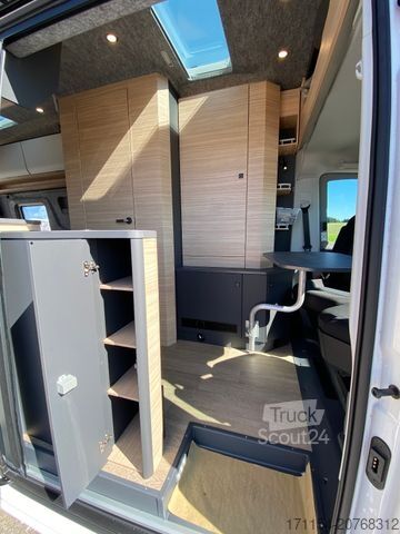 Camper van HOBBY Maxia Van 680 DT