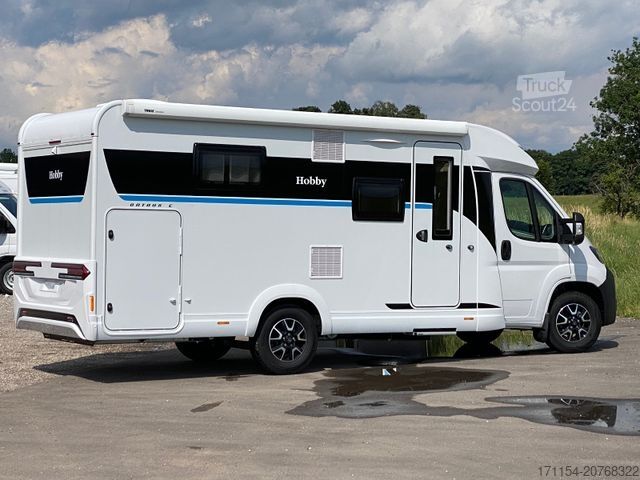 Half-integraal camper HOBBY OnTour C 700 GQ MJ25/MARKISE/RFK/SAFETY-PAKET