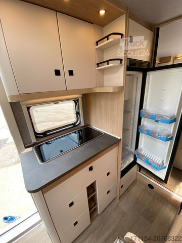 Half-integraal camper HOBBY OnTour C 700 GQ MJ25/MARKISE/RFK/SAFETY-PAKET