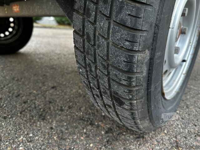 Araba römorku AGADOS PKW Anhänger 750KG 1. Hand / TOP- Zustand