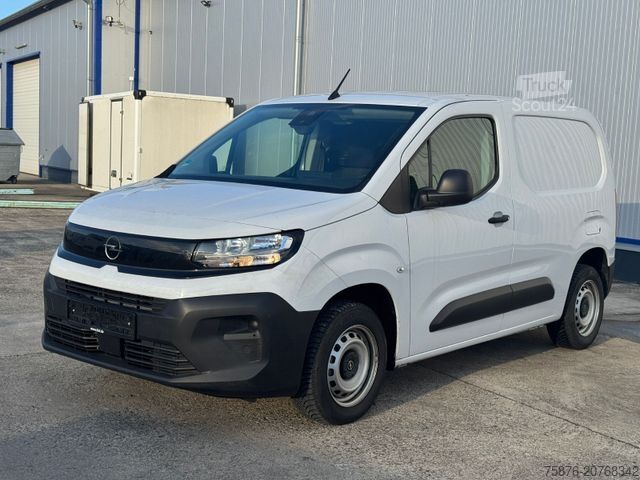 Furgone OPEL Combo E Cargo Basis