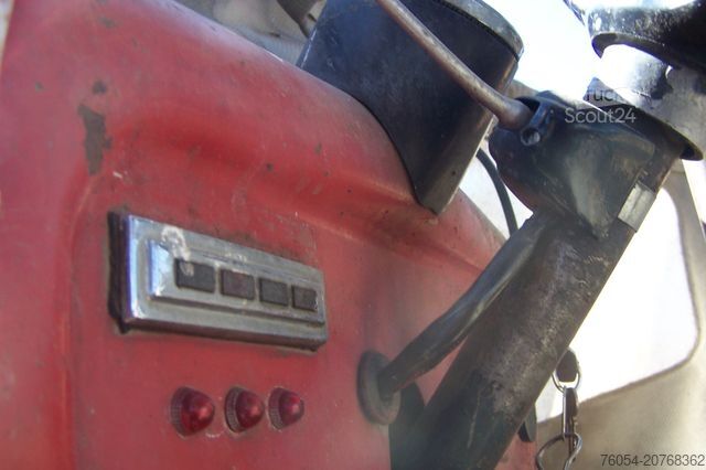 Trattore MCCORMICK d-326