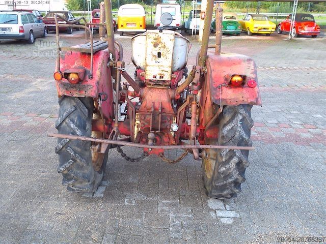 Trattore IHC D-324,D-326