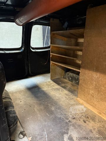 Furgone HYUNDAI H-1 Kasten Klima R-CAM AHK 2,3T TÜV 09/2027