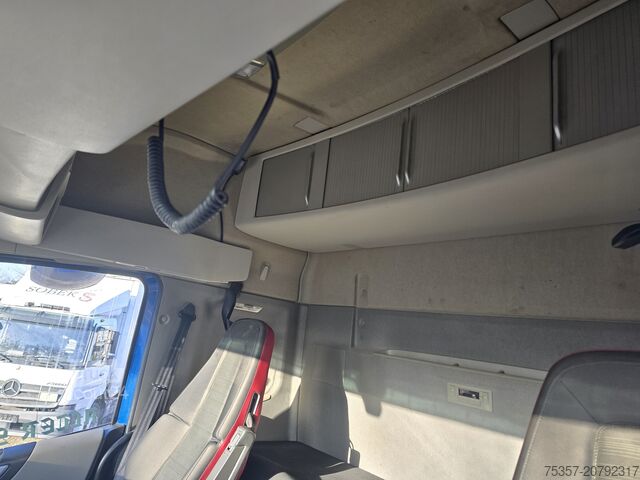 Standard tractor unit Volvo FH 500 Globetrotter