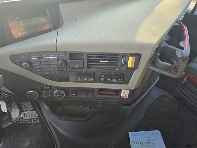 Standard tractor unit Volvo FH 500 Globetrotter