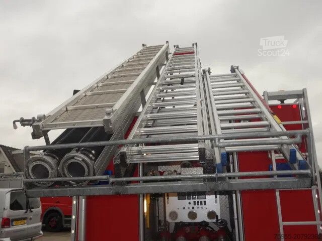 Brandweerwagen Mercedes-Benz 1325 godiva pump bomberos