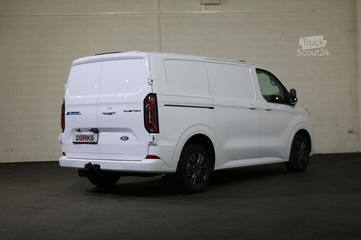Bestelwagen Ford E-Transit Custom 320 L1 H1 Limited 65 kWh 218pk...