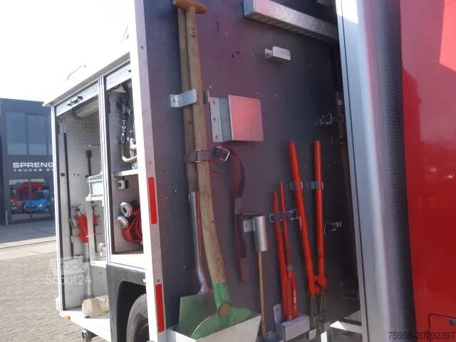 Gaisrinis automobilis MAN 15 224-with winch 2500liter tank manual gearbox...