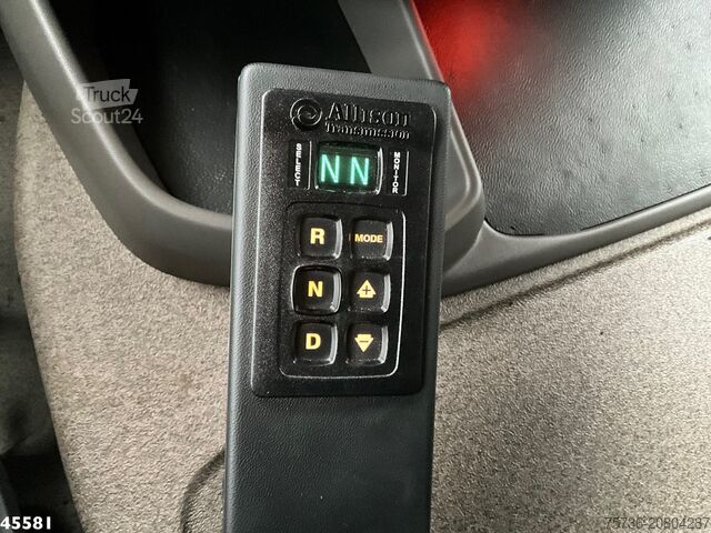 Vuilniswagen DAF FAG XD 300 Euro 6 Geesink 18m³