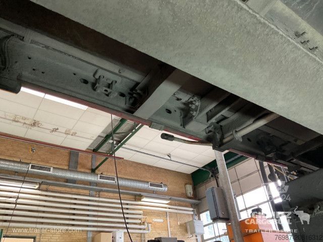 Atvira puspriekabė su tentu Schmitz Cargobull Curtainsider Standard