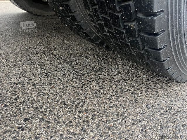 Flatbed truck with tarp MAN TGM 18.320 4x2 BL