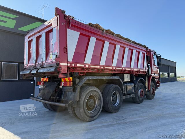 Kiepwagen Mercedes-Benz Actros 4148K V8 Kipper 8x4 Euro3 40Ton