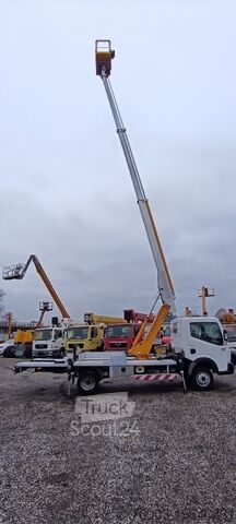 Фургон-фургон. Renault Maxity Multitel 160 ALU DS - 16m