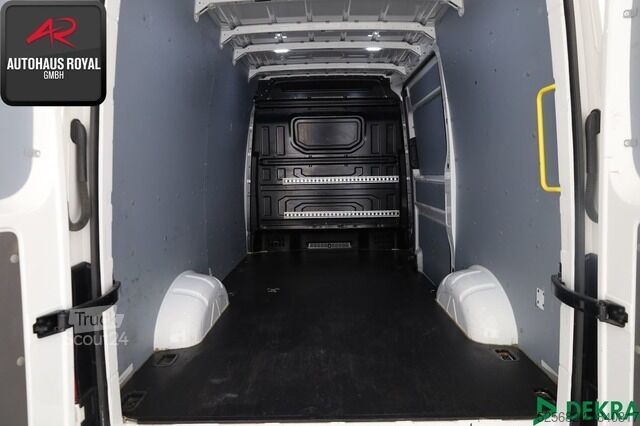 Furgoneta Volkswagen Crafter 2.0 TDI 4M L2H2 KASTEN SCHWINGSITZ,ACC