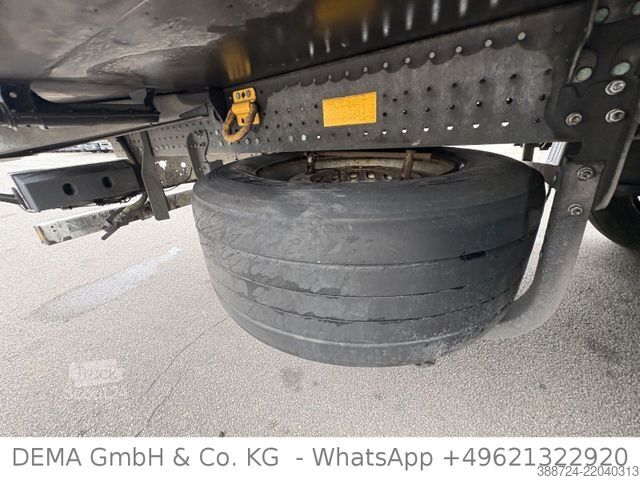 Rashladna poluprikolica SCHMITZ CARGOBULL SCBS3B*5 Rohrbahnen*Fleischhang*Schmitz-Achsen*