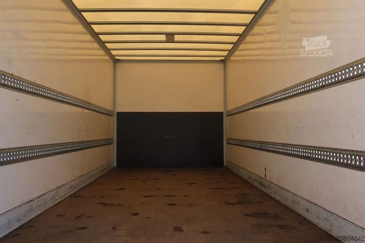 Box body Mitsubishi Canter Fuso Bak + klep