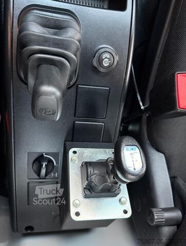 Camión volquete IVECO EUROCARGO 180E32