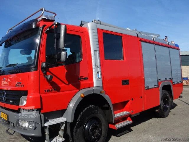Brandweerwagen Mercedes-Benz Atego 1629 4X4 ROSENBAUER PUMP