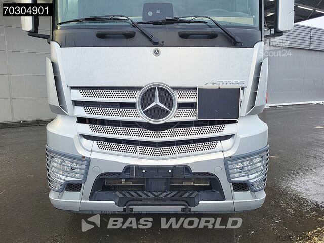Gefährliche Stoffe Mercedes Actros 1843 4X2 StreamSpace ADR