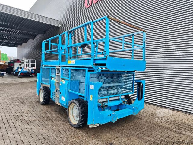Elevador de tijera Genie GS 4390 4x4