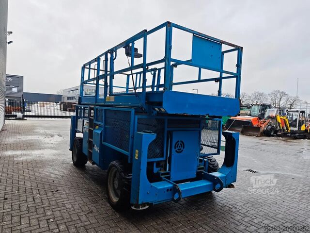 Elevador de tijera Genie GS 4390 4x4